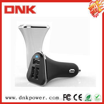 5V 2.1A Triple Retractable USB Hub Car Charger Factory